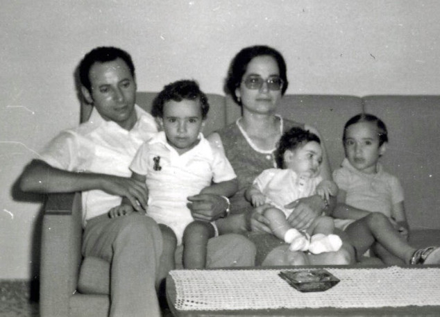 Andreas, Cleo, and their children, before leaving for Canada (1976).